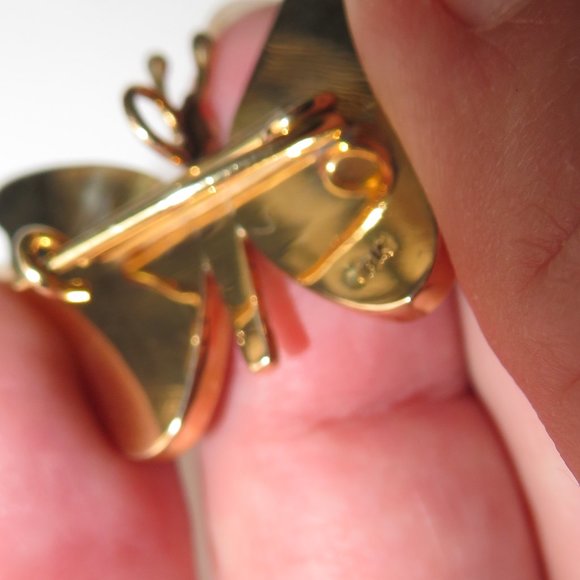 Lapis In 18K Yellow Gold Butterfly Brooch/Pendant - Picture 8 of 12